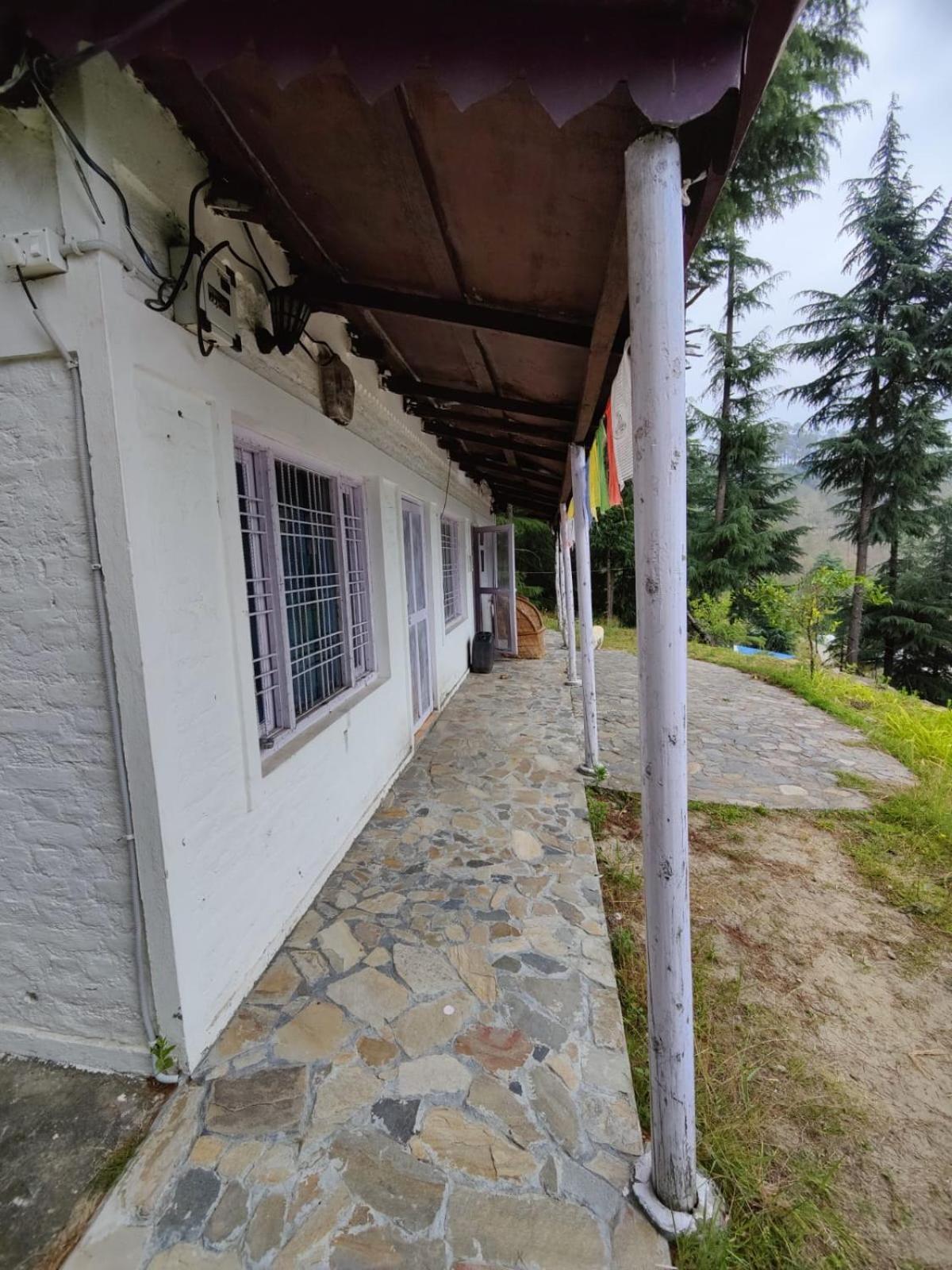 Little Himalayan Abode Villa Алмора Екстериор снимка